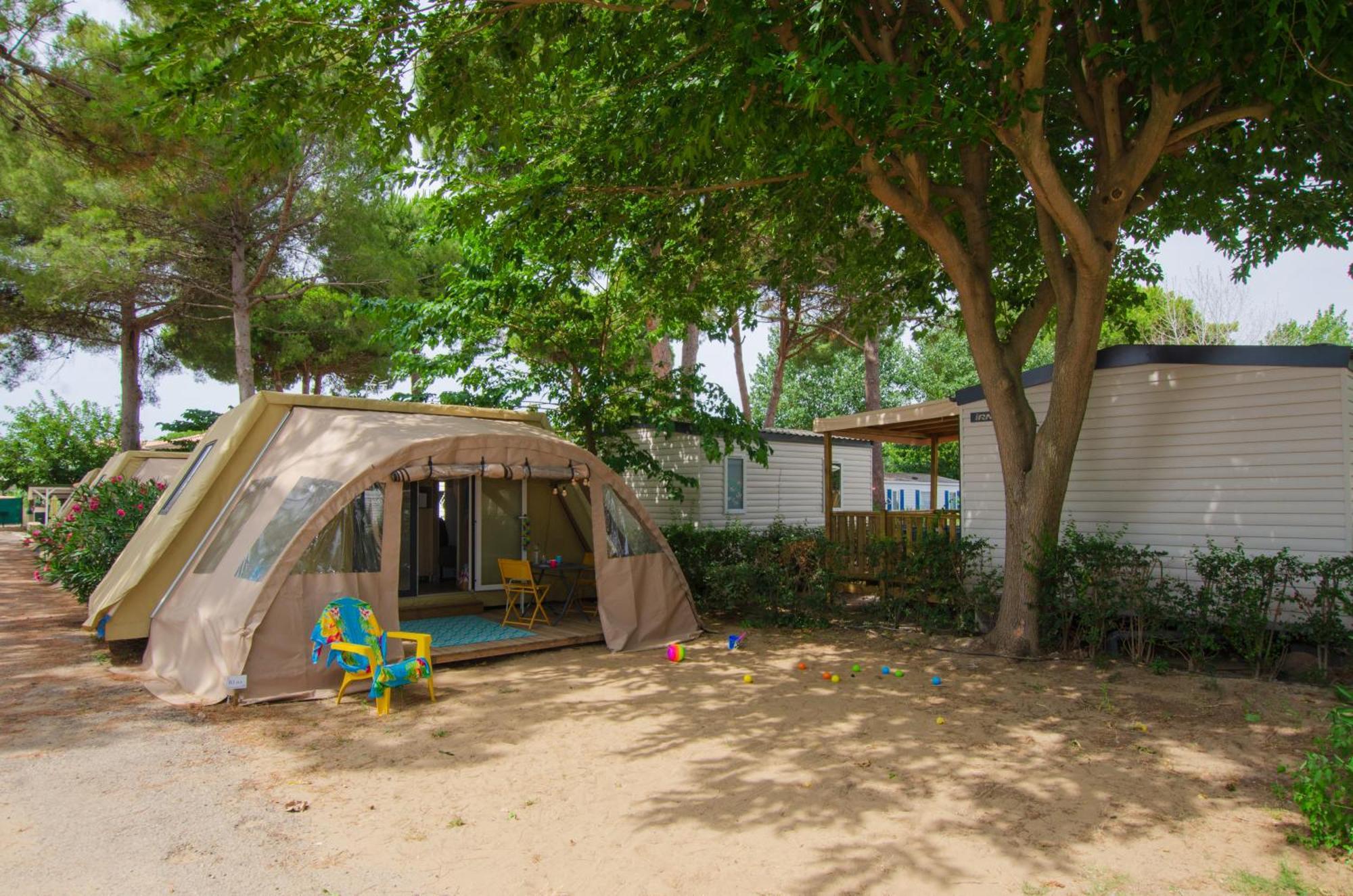 Camping Les Jardins D Agathe Le Grau-dʼAgde المظهر الخارجي الصورة