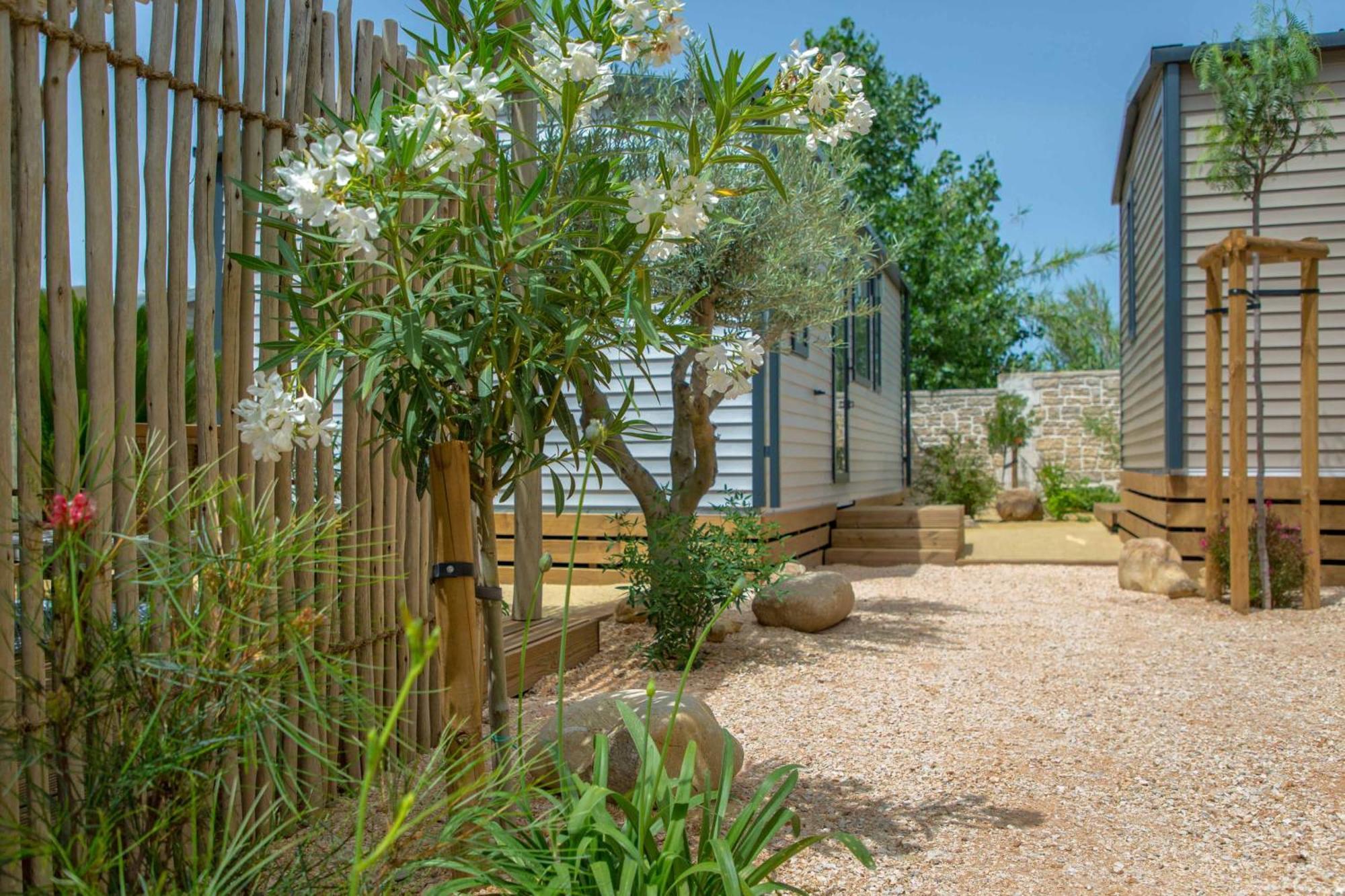 Camping Les Jardins D Agathe Le Grau-dʼAgde المظهر الخارجي الصورة